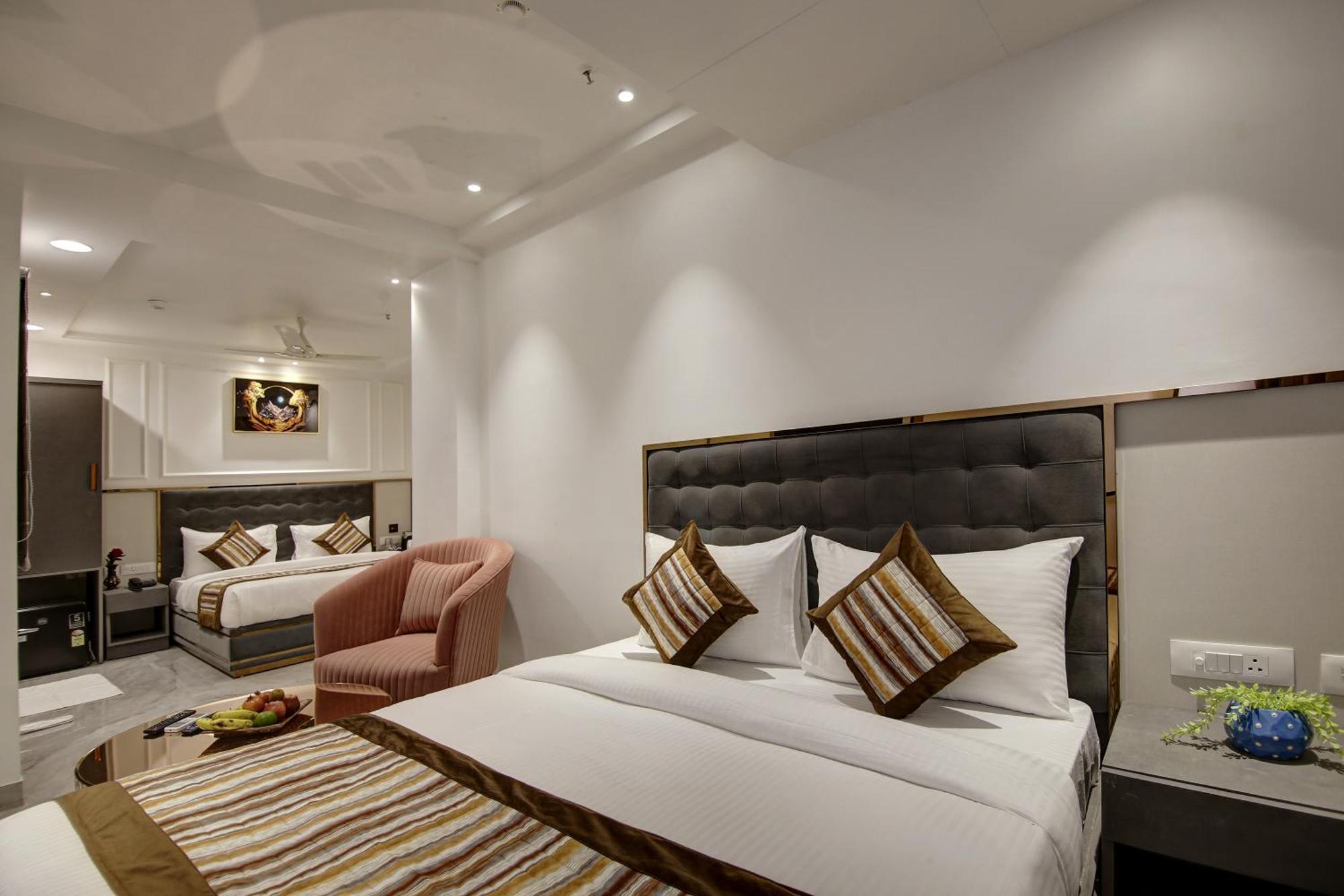 Hotel Kaca Inn-By Haveliya Hotels- Traveller'S Choice Award Winner 2025 New Delhi Exterior photo